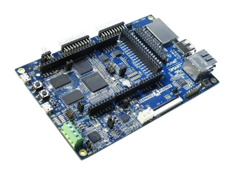 ATSAMV71-XULT, Әзірлеу тақталары мен жинақтары - SAMV71 үшін ARM Xplained Ultra Eval жинағы